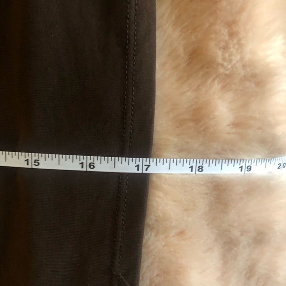 Express Relaxed Top - Picture 5 of 5